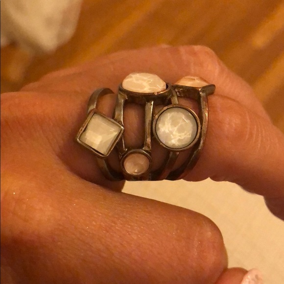 Cool statement ring - Picture 6 of 8